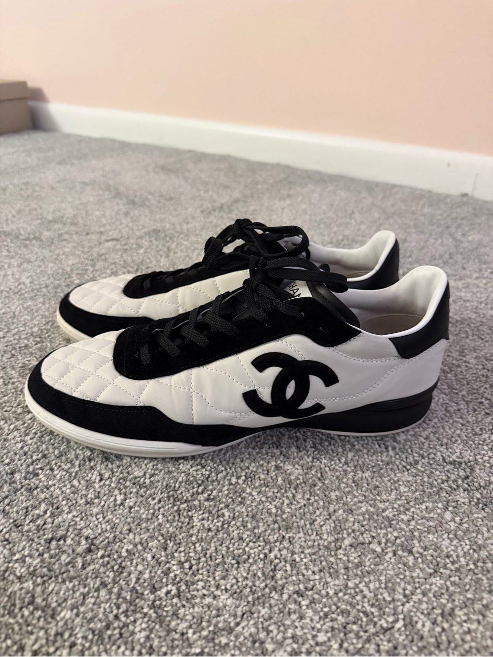 CHANEL White and Black Quilted CC Logo Sneakers men’s size 43